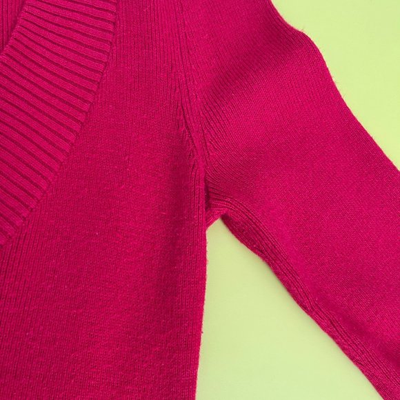 Express V-neck Knit Sweater, Red, Size S - Picture 5 of 7